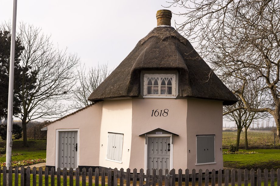 the dutch cottage, canvey island