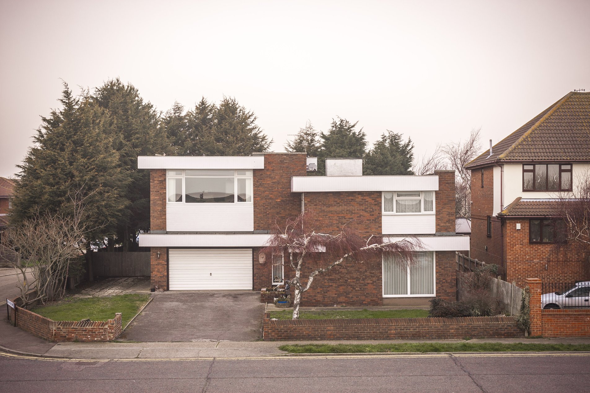 modernist house on canvey island, essex