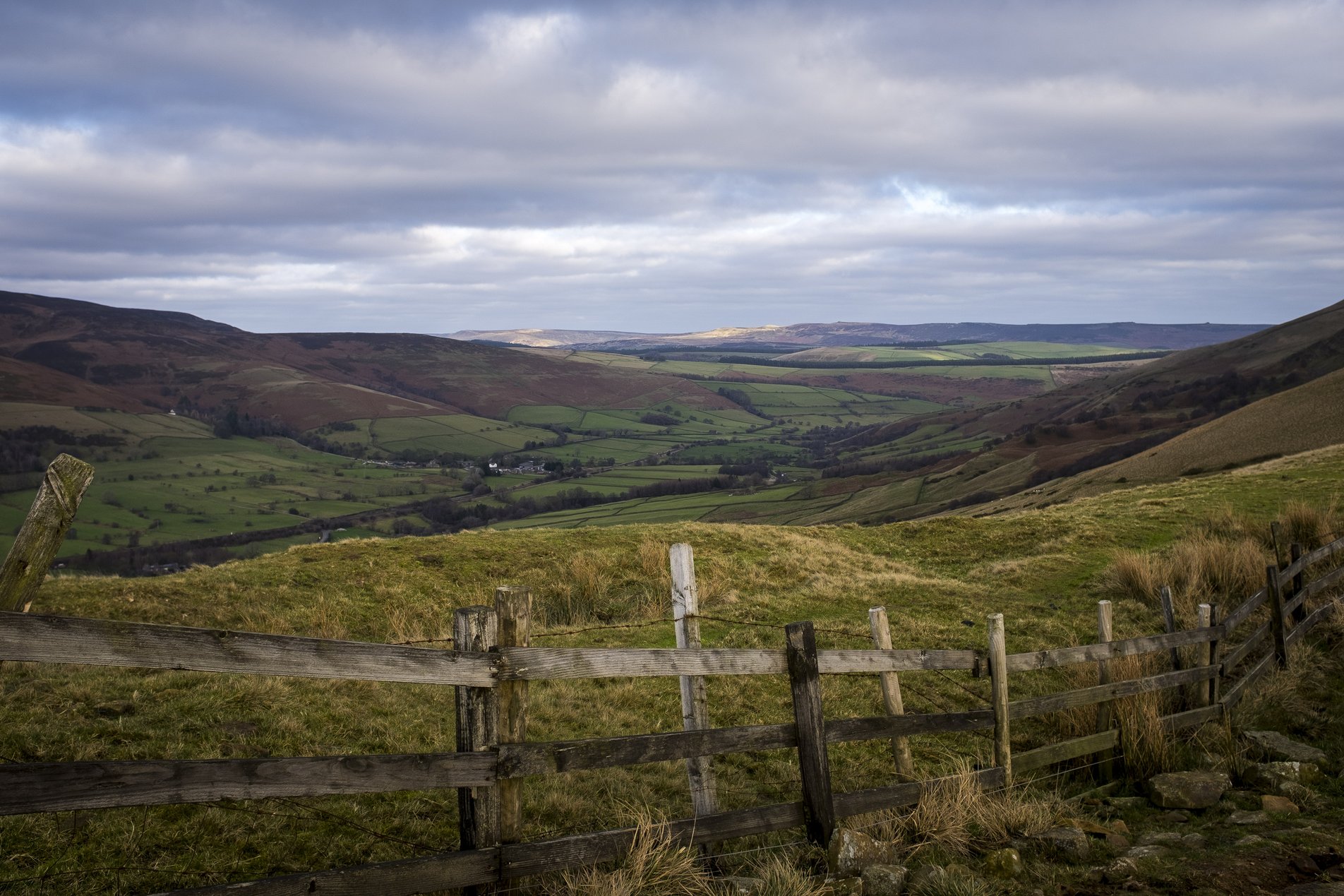 mountain views from hike to mam tor in the peak district