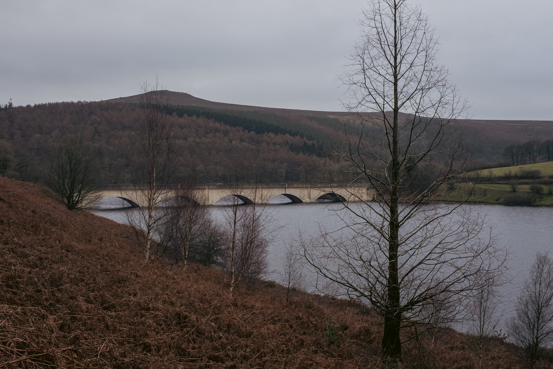 the ashopton viaduct on ladybower reservoir