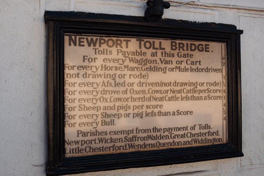 newport toll bridge sign