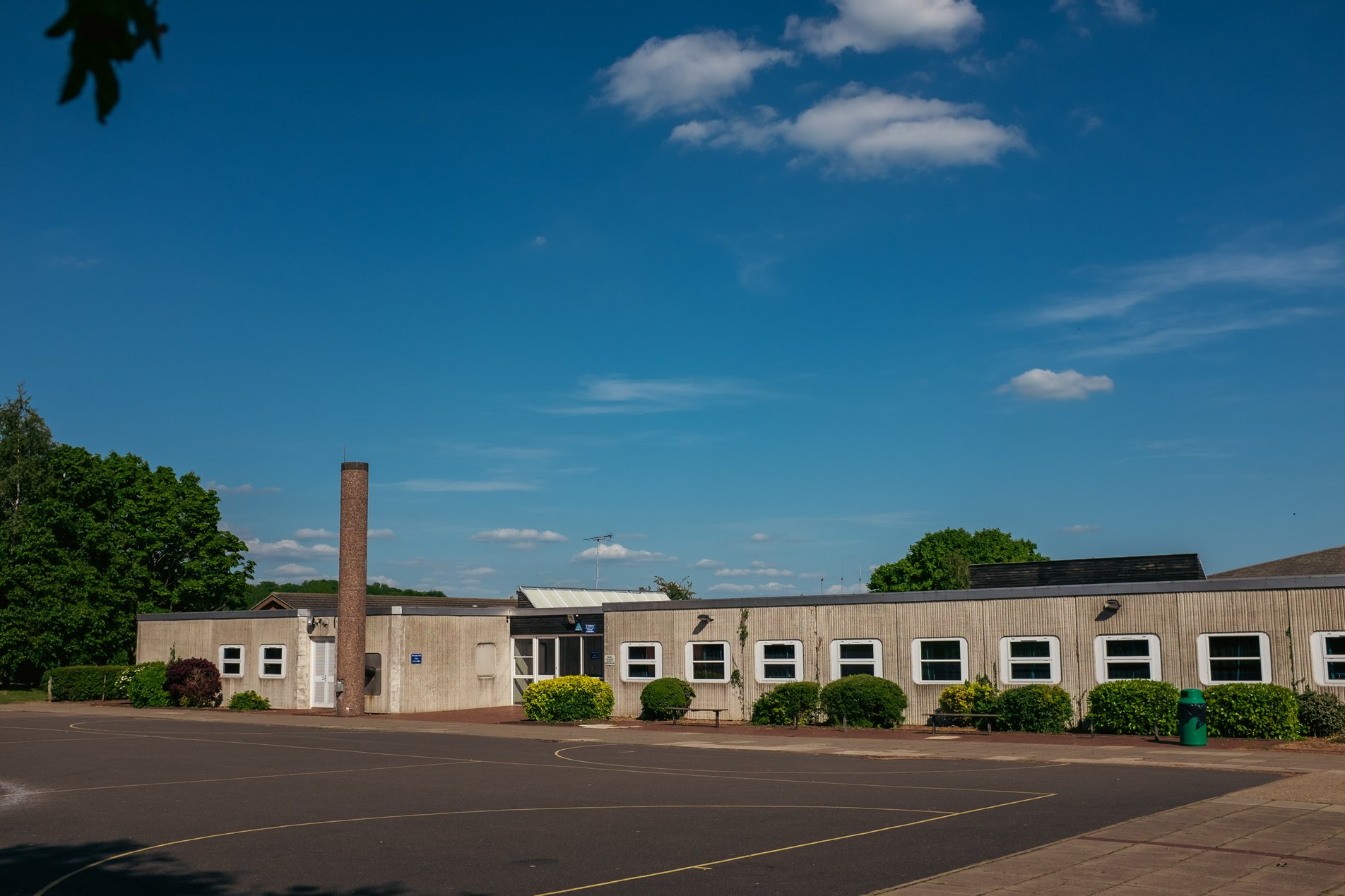 newport toll bridge sign
